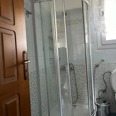 Paradisehouse * Kechros