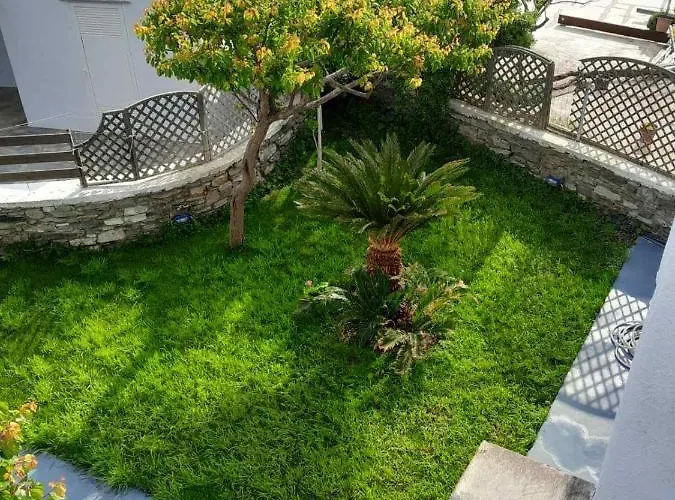 Paradisehouse Hébergement de vacances *